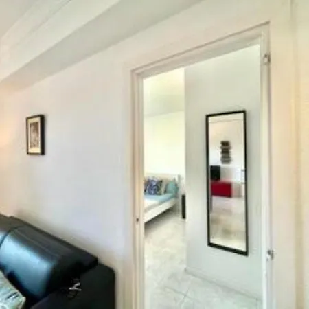 Apartment Luxury Penthouse Next To Puerto Banus *